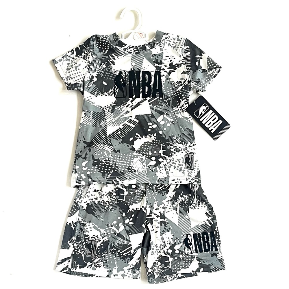 NBA Kids Sport Set Boys TODDLERS SIZE 2T Gray Splash Camo Shirt Shorts Logo NWT